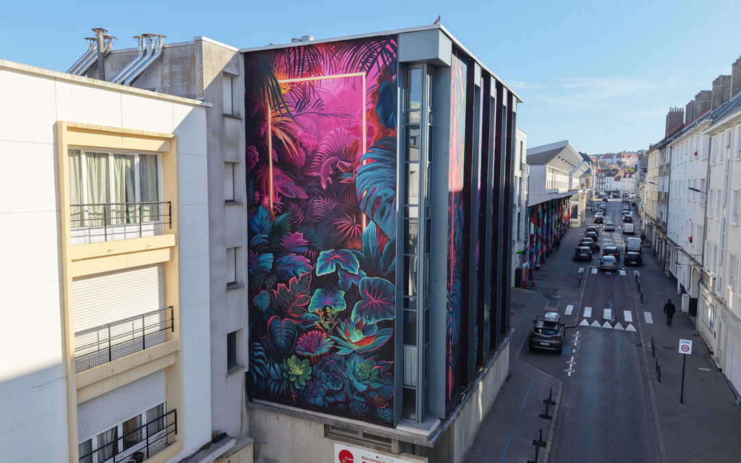 Alaniz rend hommage à la nature sur les murs de la résidence Saint-Louis